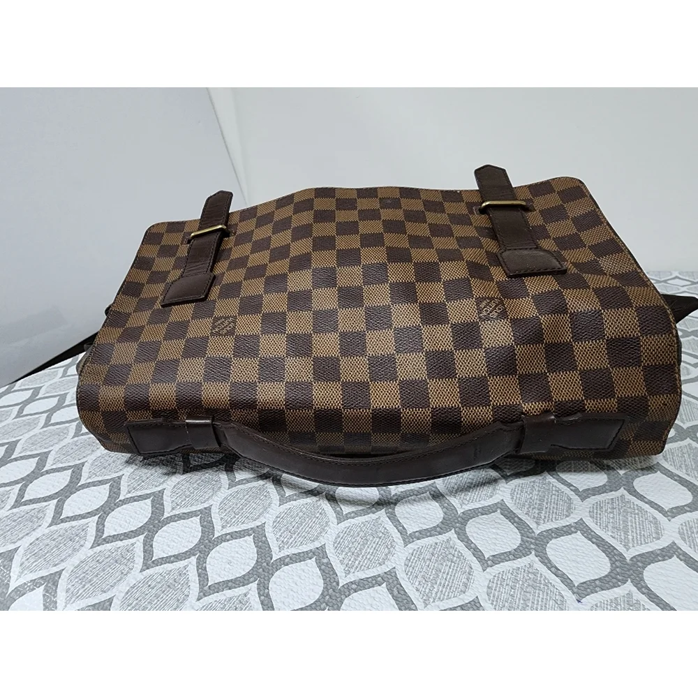 LOUIS VUITTON Damier Ebene Broadway Messenger Bag Brown